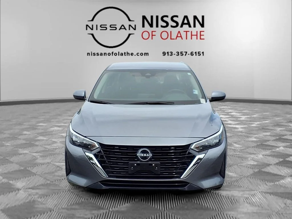 Used 2024 Gray Nissan SV image 29