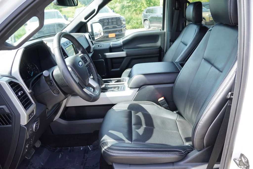Certified Used 2020 Oxford White Ford Lariat image 16