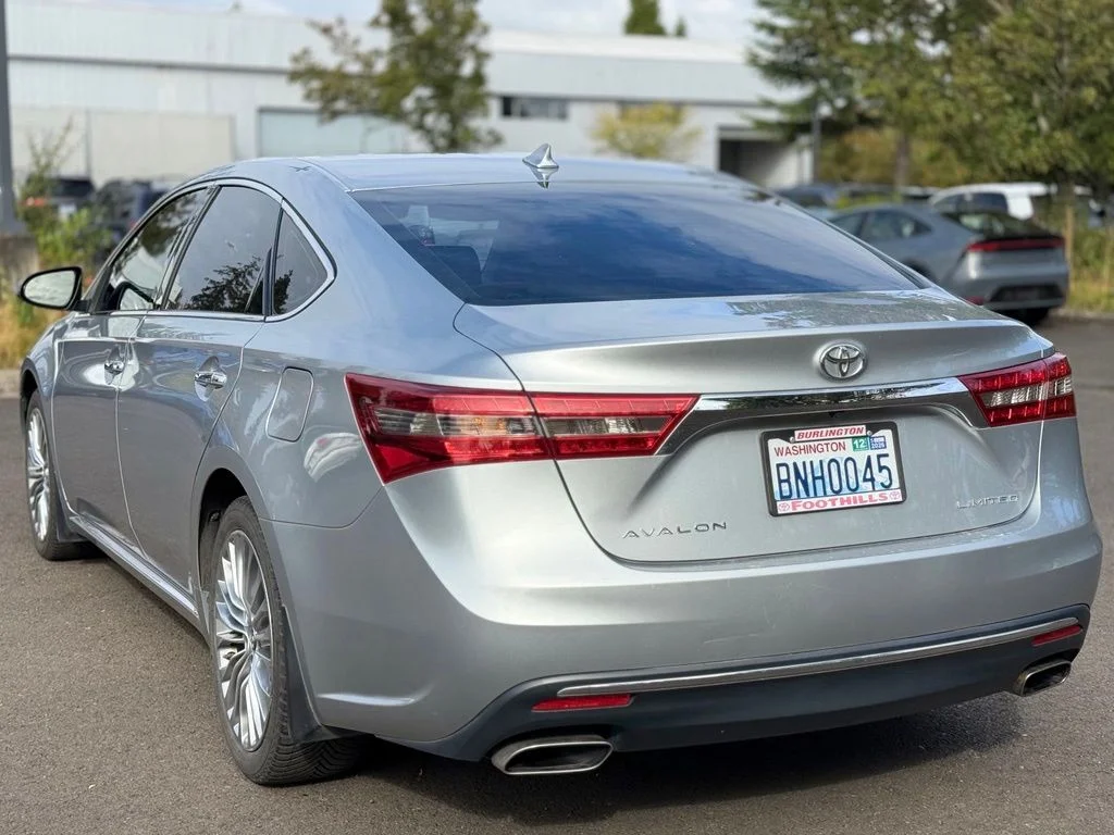 Used 2017 Celestial Silver Metallic Toyota Limited image 3