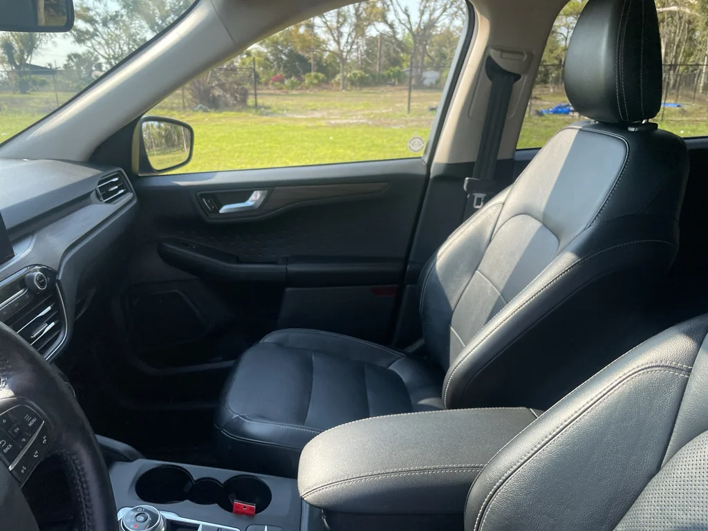 2020 Ford Escape Titanium - Photo 17