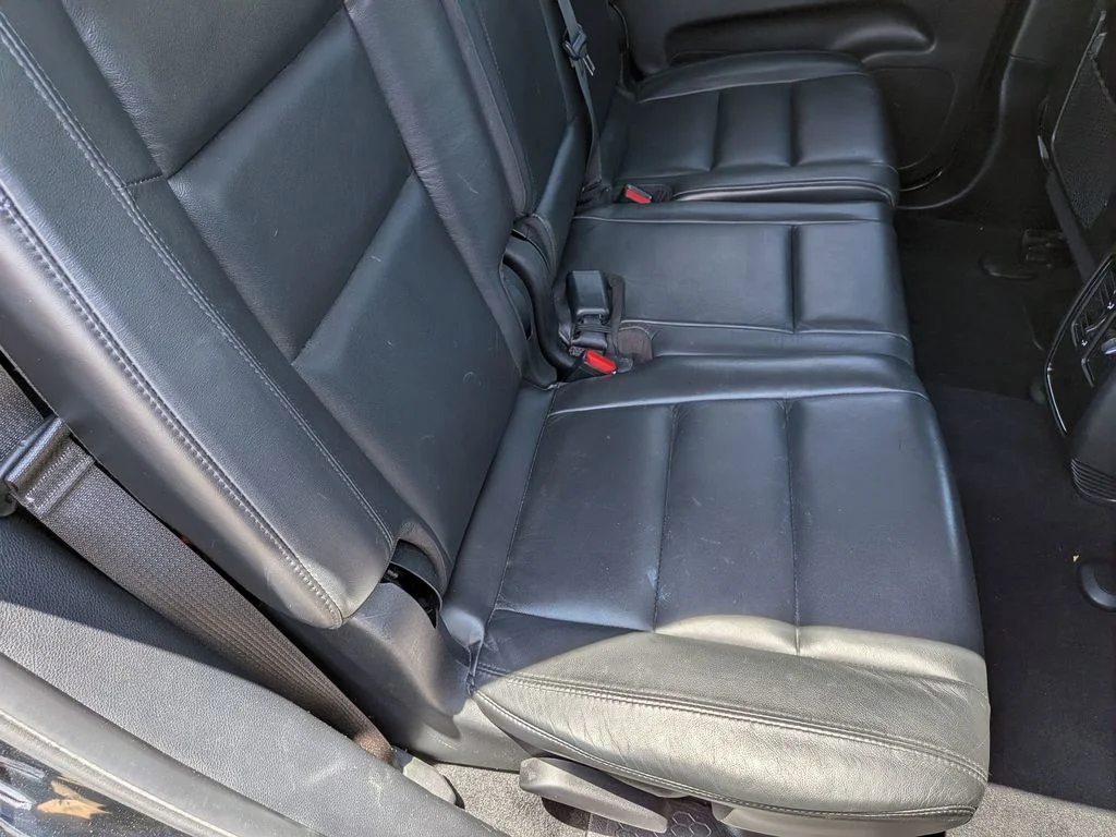 Used 2019 Black Dodge SXT Plus image 24