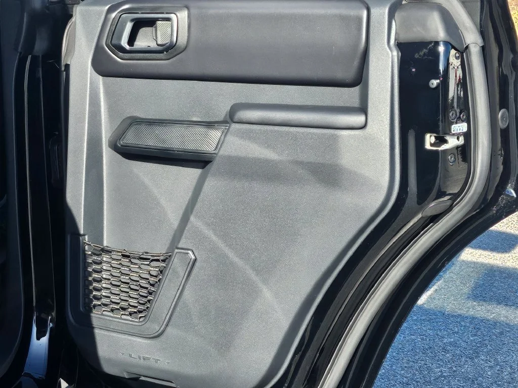 New 2026 Shadow Black Ford Outer Banks® image 35