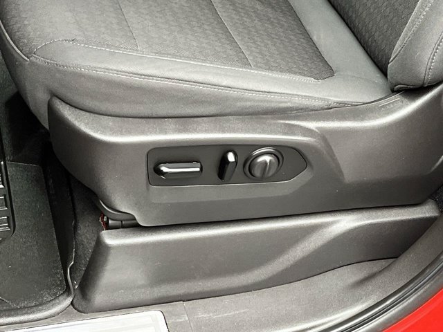 Used 2021 Cardinal Red GMC Elevation image 10