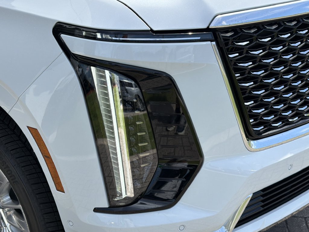 2026 Cadillac Escalade Luxury - Photo 8