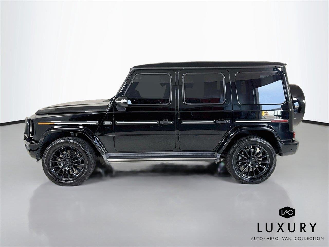 Used 2022 Black Mercedes-Benz G 550 | Exclusive Int Pkg | AMG® Line | One Owner image 8