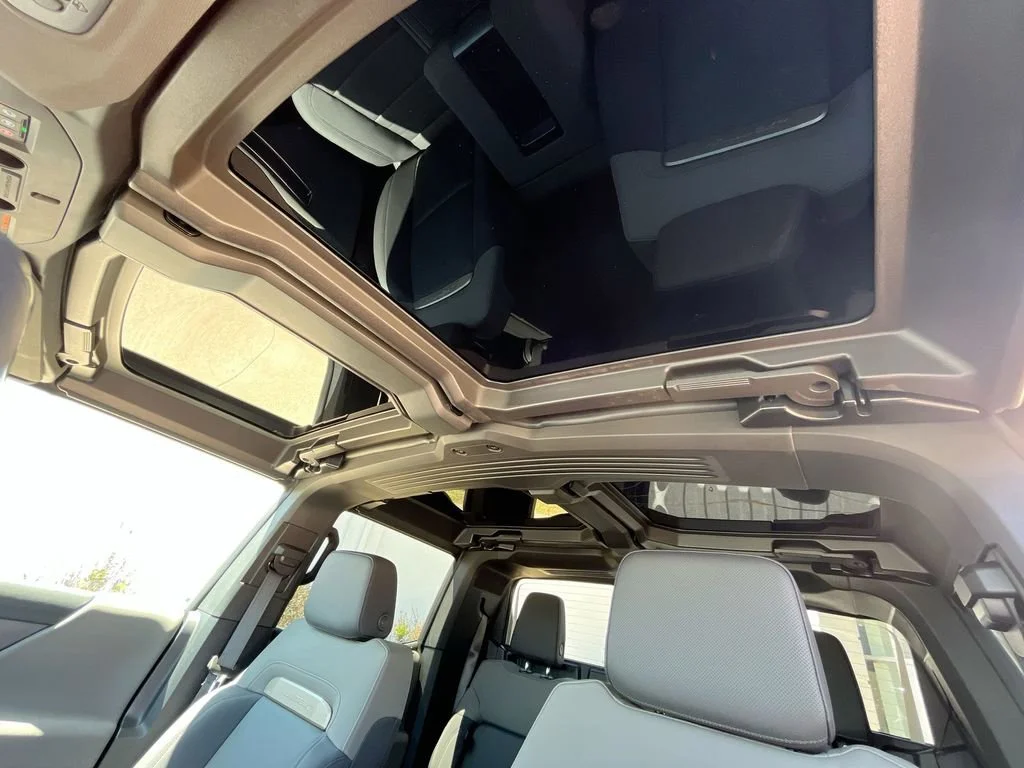 2025 GMC HUMMER EV 2X - Photo 33
