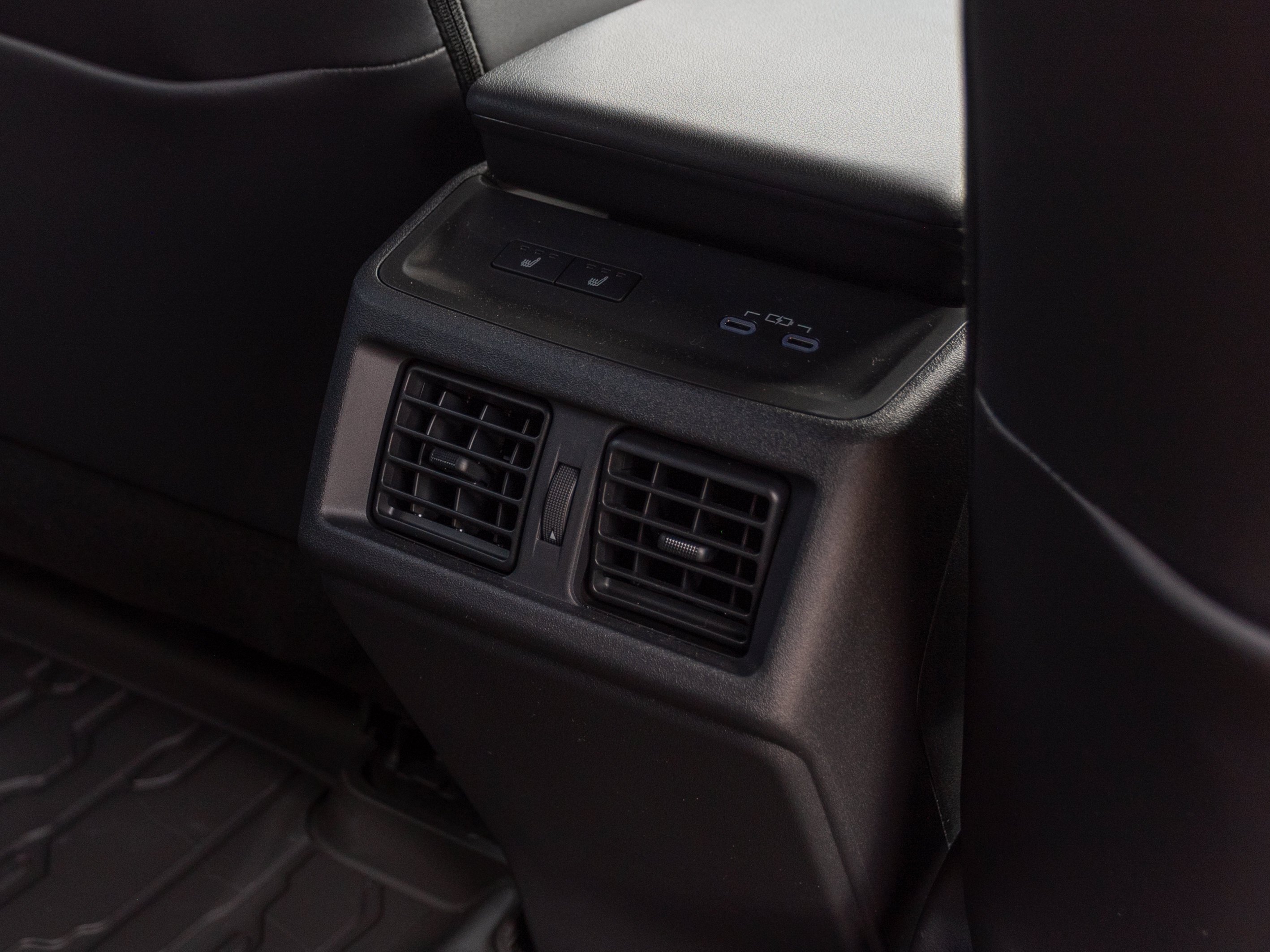 2026 Toyota bZ Woodland Woodland - Photo 23