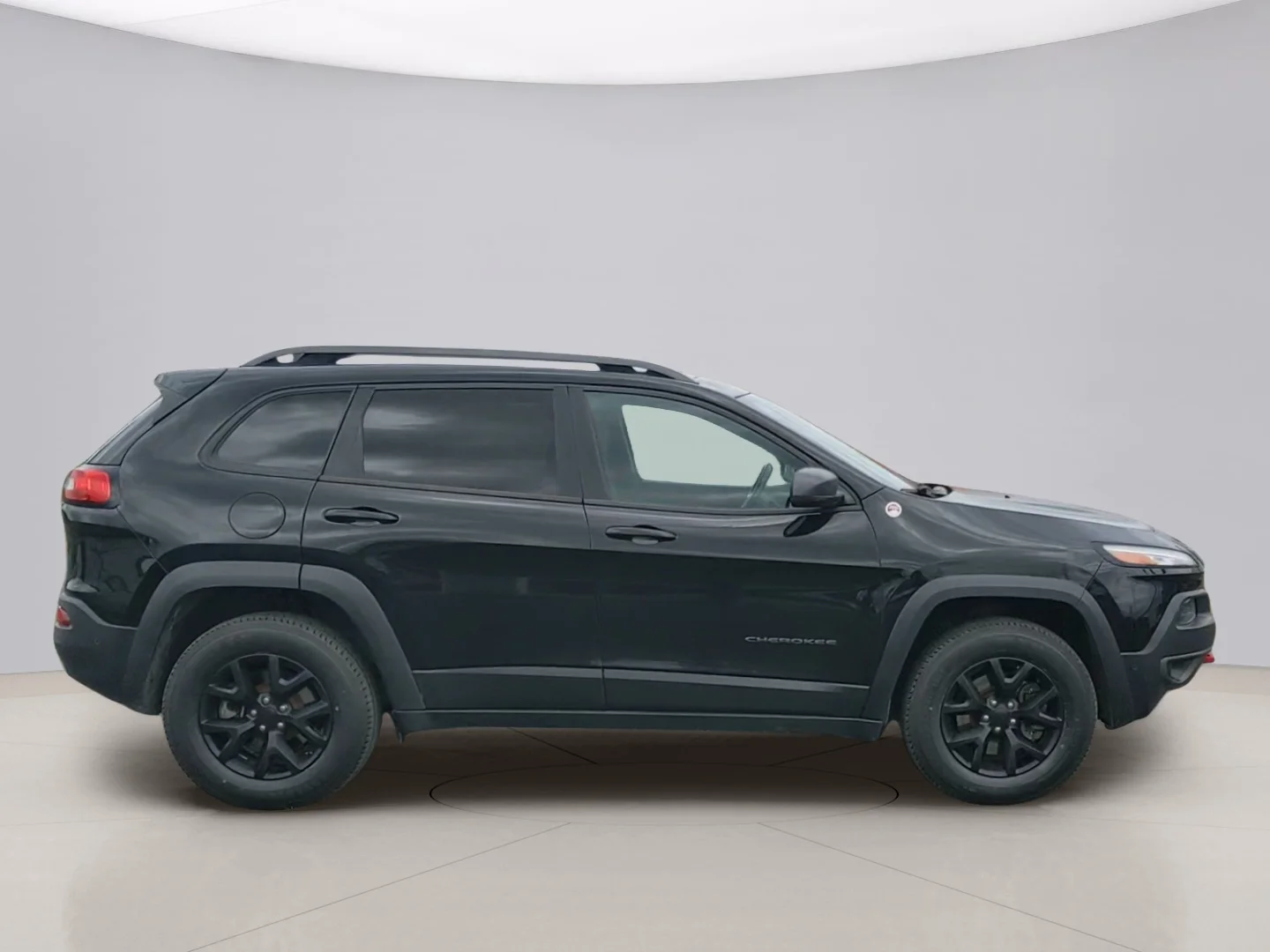 Used 2018 Black Jeep TRAILHAWK image 6