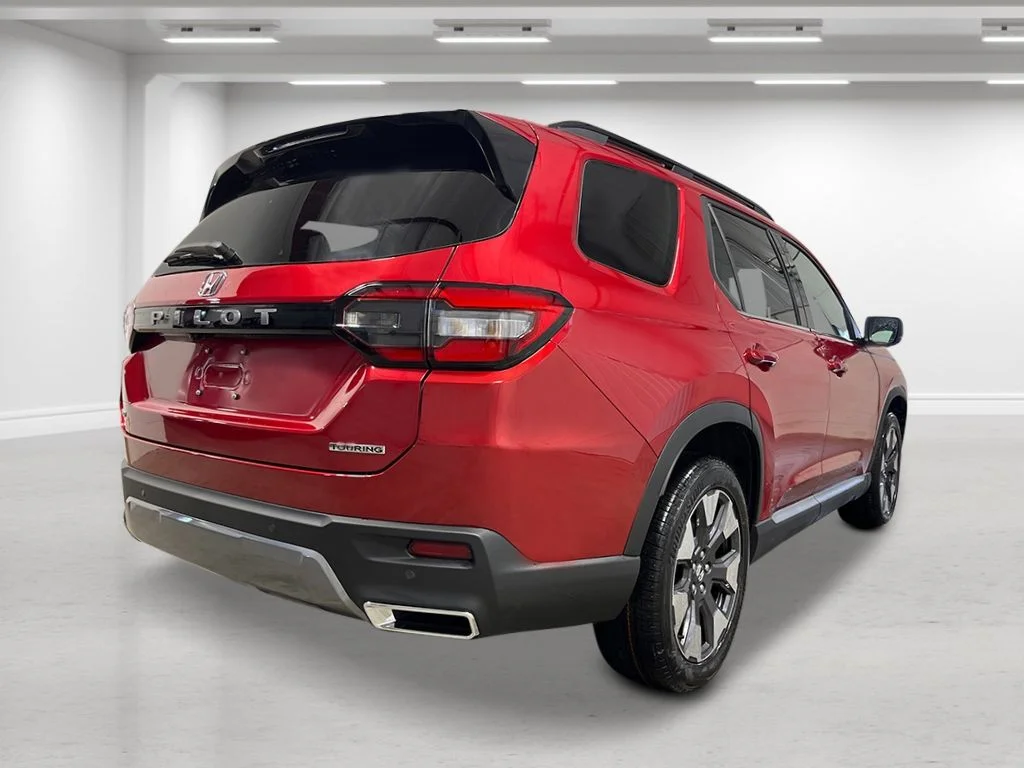 New 2026 Radiant Red Metallic II Honda Touring image 8