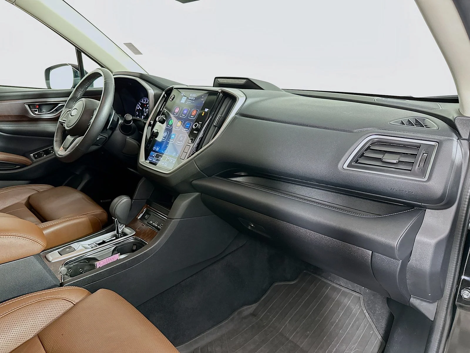Used 2023 Crystal Black Silica Subaru Touring image 33