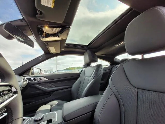 2025 BMW 4 Series 430i - Photo 34