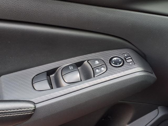 Used 2024 Red Nissan 2.5 SV image 16
