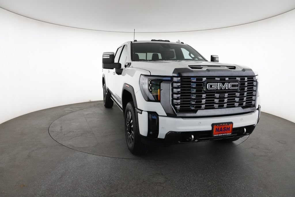 Used 2024 Summit White GMC Denali Ultimate image 3