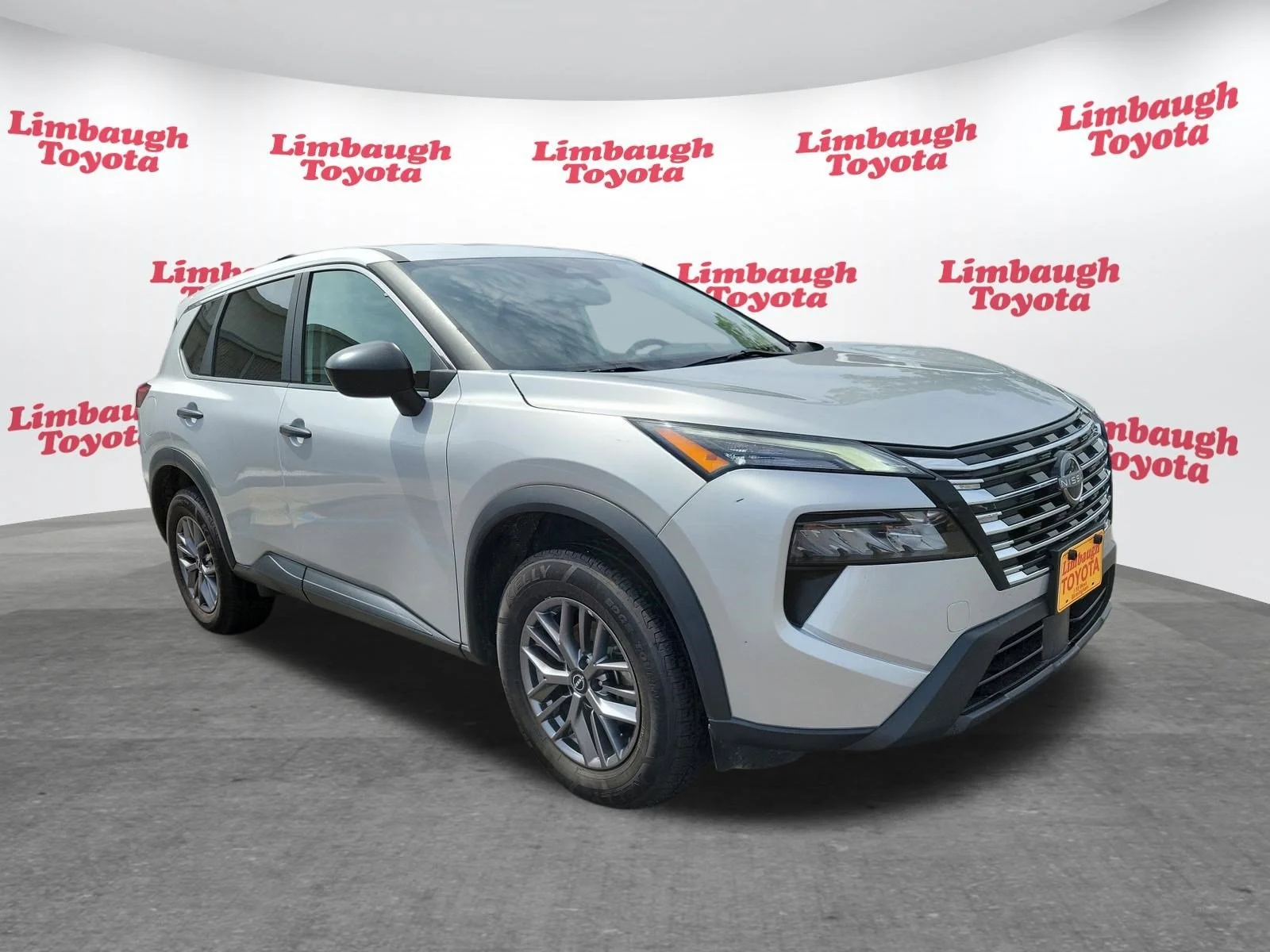 Used 2024 Brilliant Silver Metallic Nissan S image 18