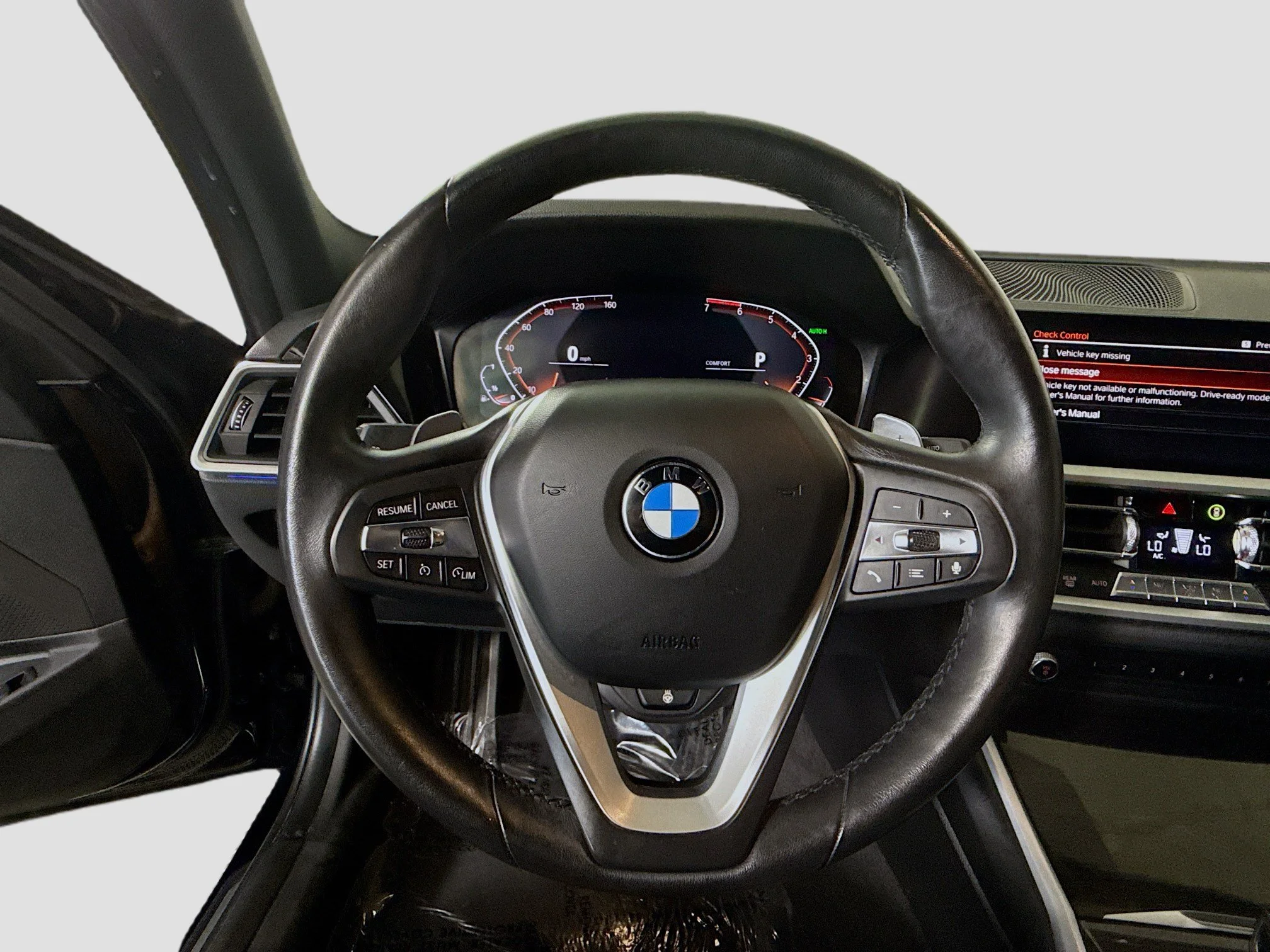 Used 2019 Black Sapphire Metallic BMW 330i image 9