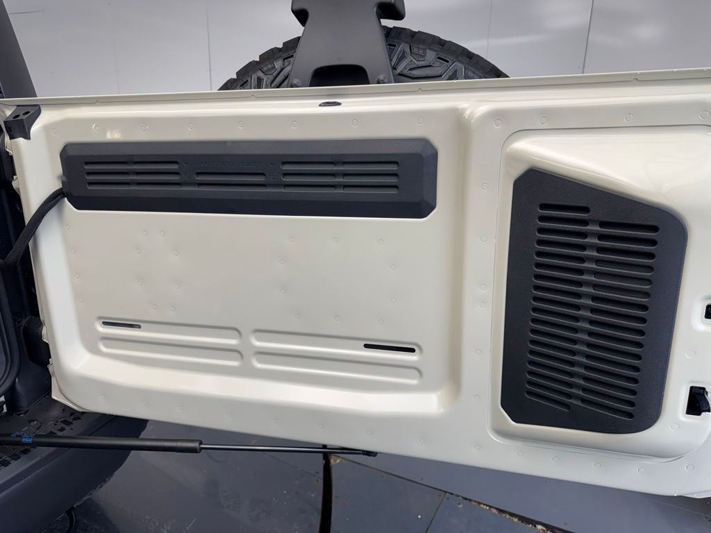 New 2026 Desert Sand Ford Badlands® image 79