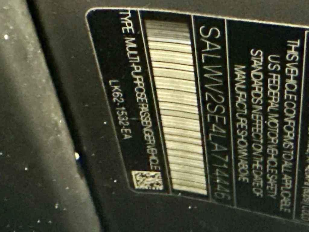 Used 2020 Gray Land Rover Autobiography image 34