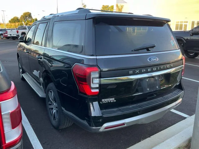 Used 2023 Black Metallic Ford Limited image 4