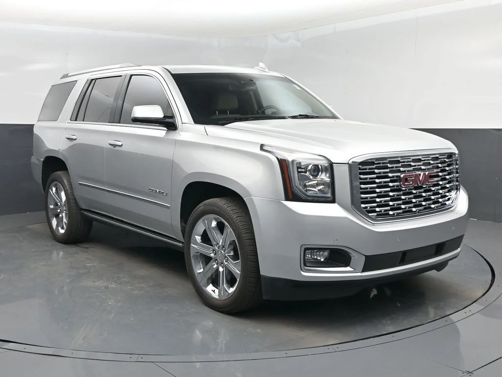 Used 2020 Silver GMC Denali image 8