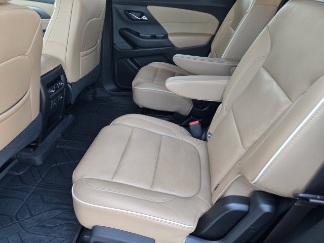 Used 2022 Beige Chevrolet Premier image 12