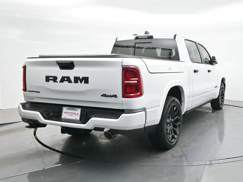 2026 RAM 1500 Limited - Photo 7