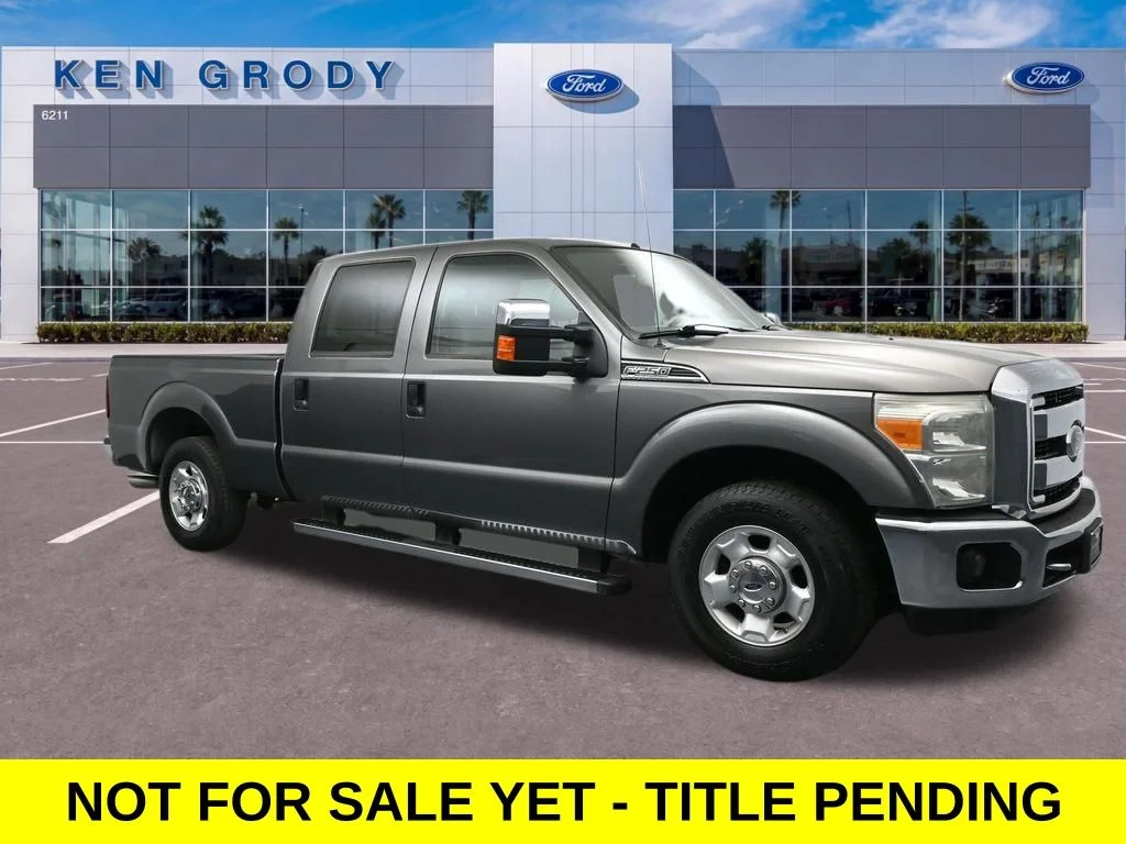 2011 Ford F-250 XLT Crew Cab 172 in's photo