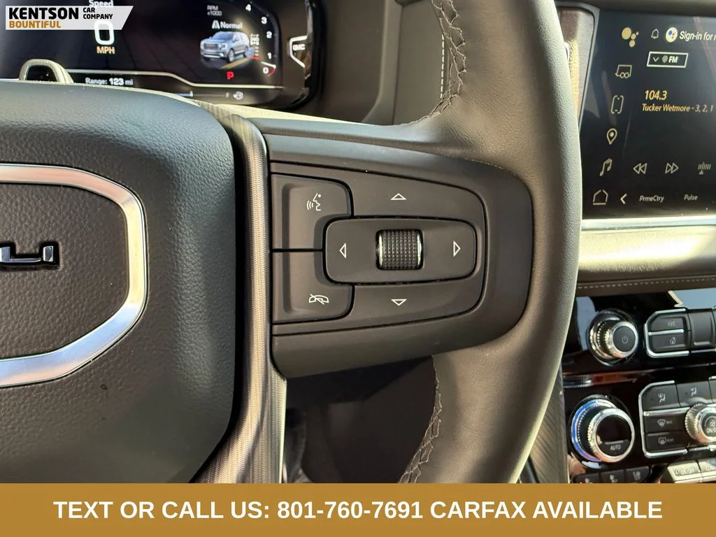 2024 GMC Yukon Denali Ultimate - Photo 17