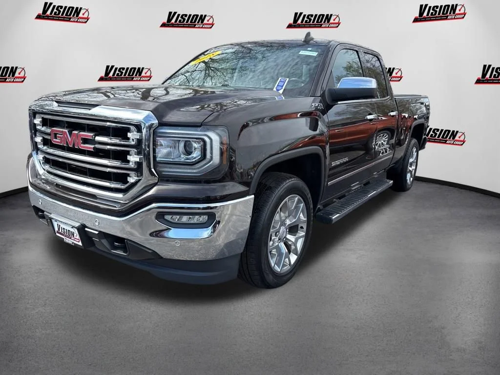 2018 GMC Sierra 4WD Double Cab Standard Box SLT's photo