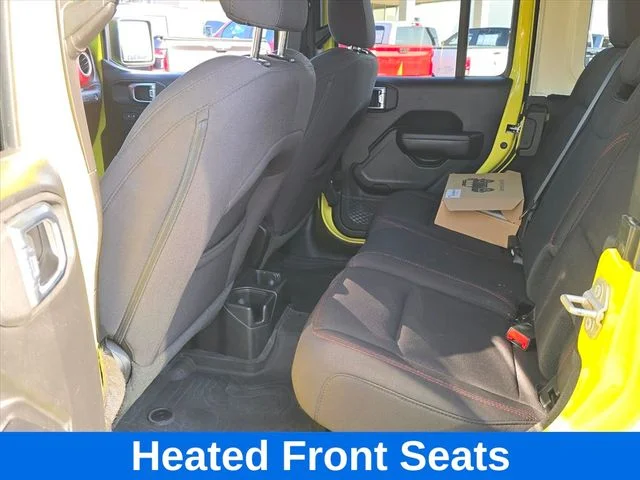 Used 2023  Jeep Rubicon image 18