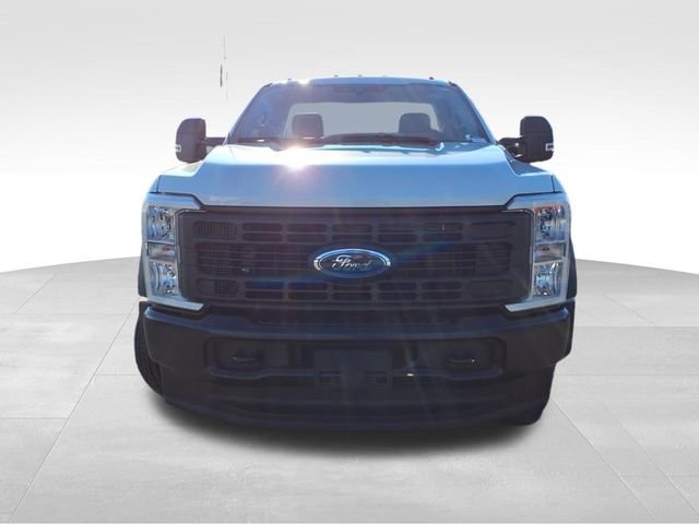 2026 Ford F-550 Super Duty Chassis Cab XL - Photo 16