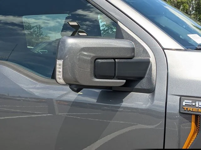 New 2026 Carbonized Gray Metallic Ford Tremor® image 11