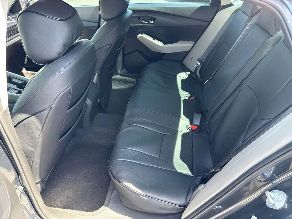 Used 2023 Gray Honda EX image 17