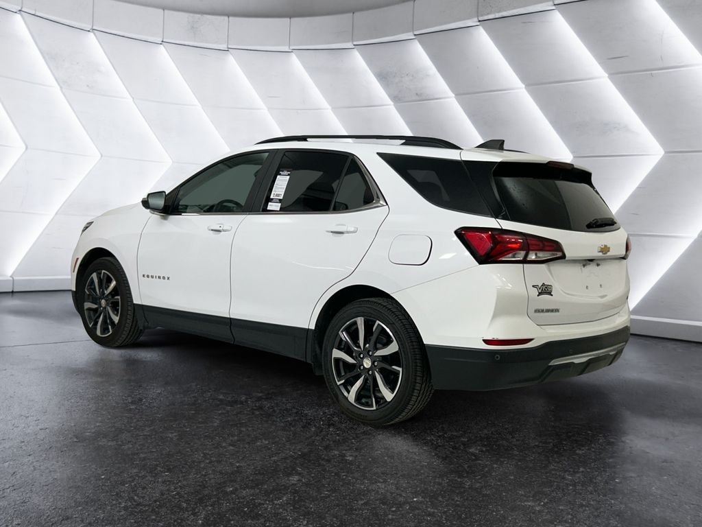 Used 2022 White Chevrolet LT image 6