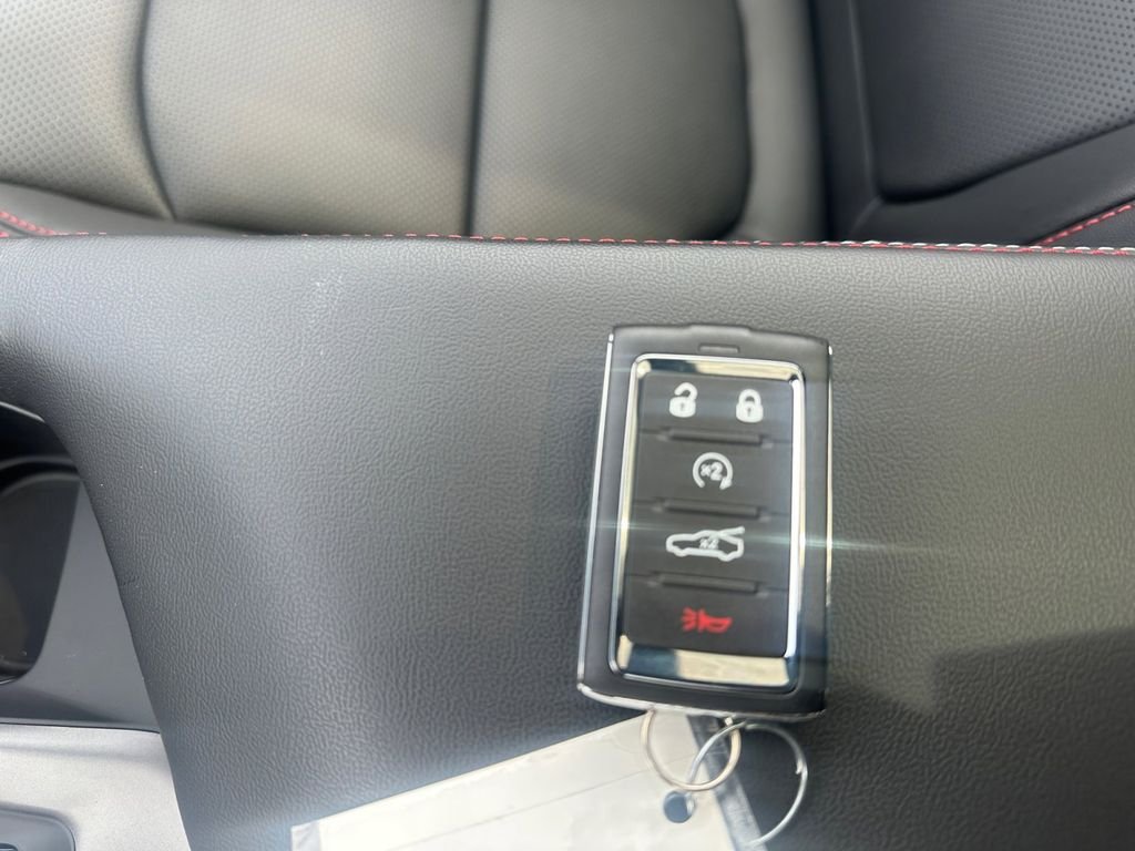 New 2026 White Knuckle Dodge R/T Plus image 32