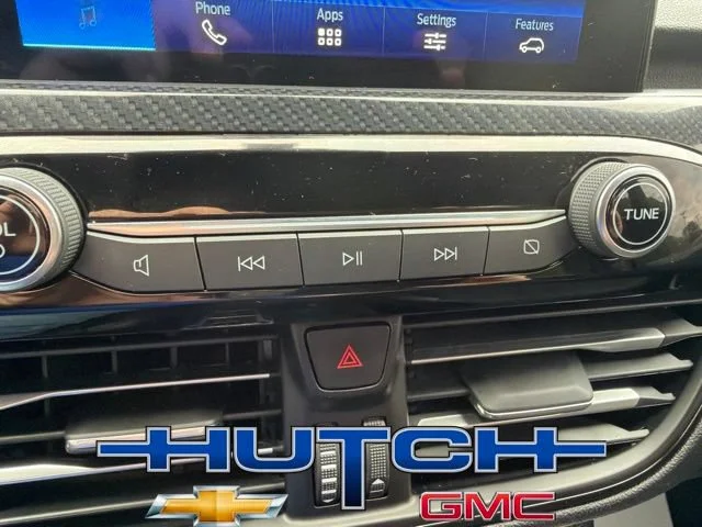 Used 2025 Gray Ford ST-Line image 34