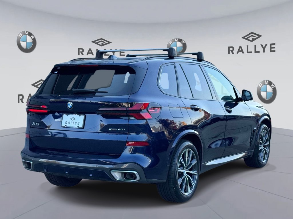 Certified Used 2024 Blue BMW xDrive40i image 5