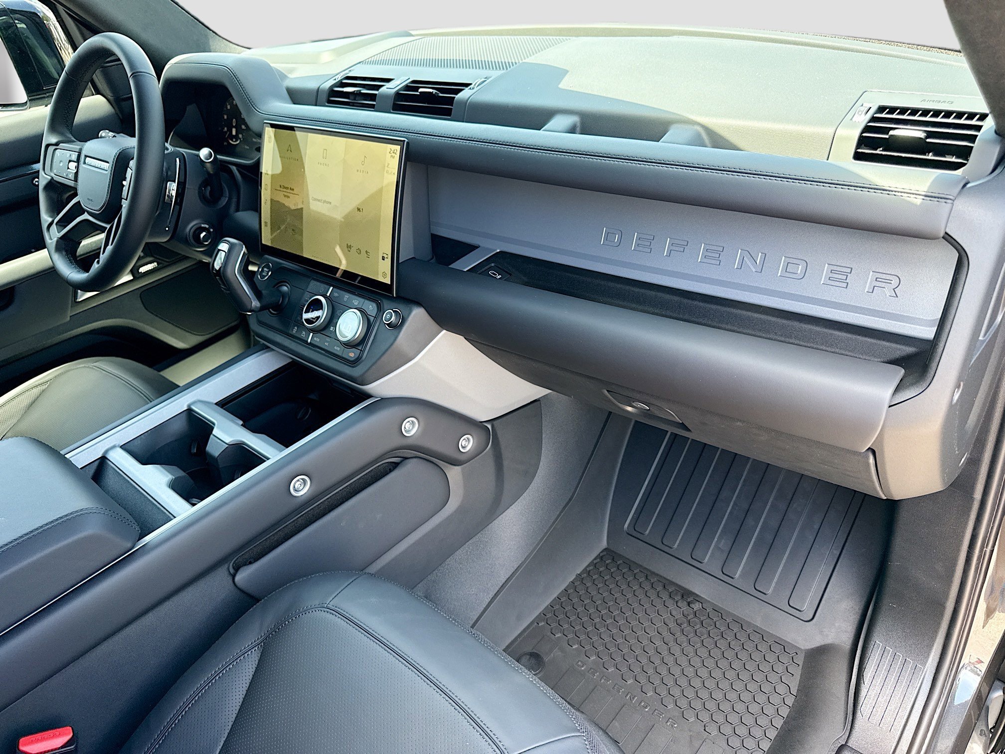 New 2026 Carpathian Grey Land Rover V8 image 13