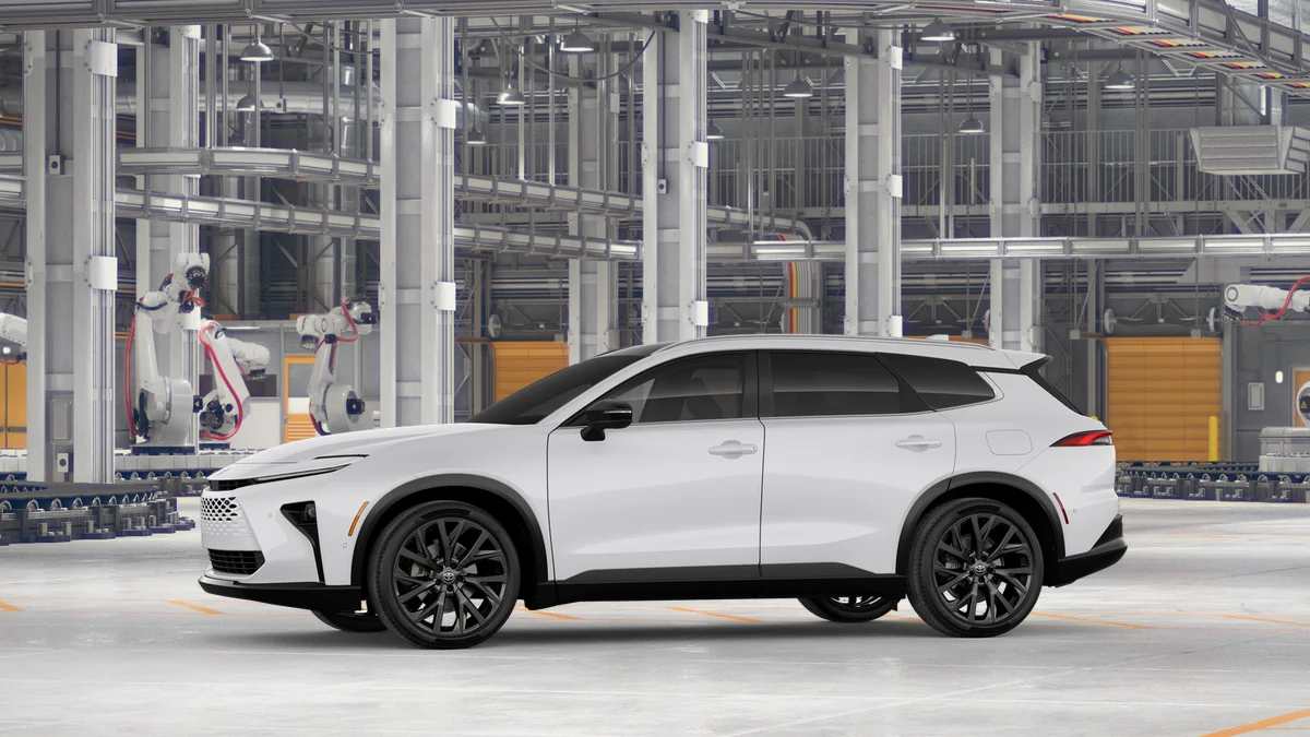 New 2026 Oxygen White Toyota Limited image 3