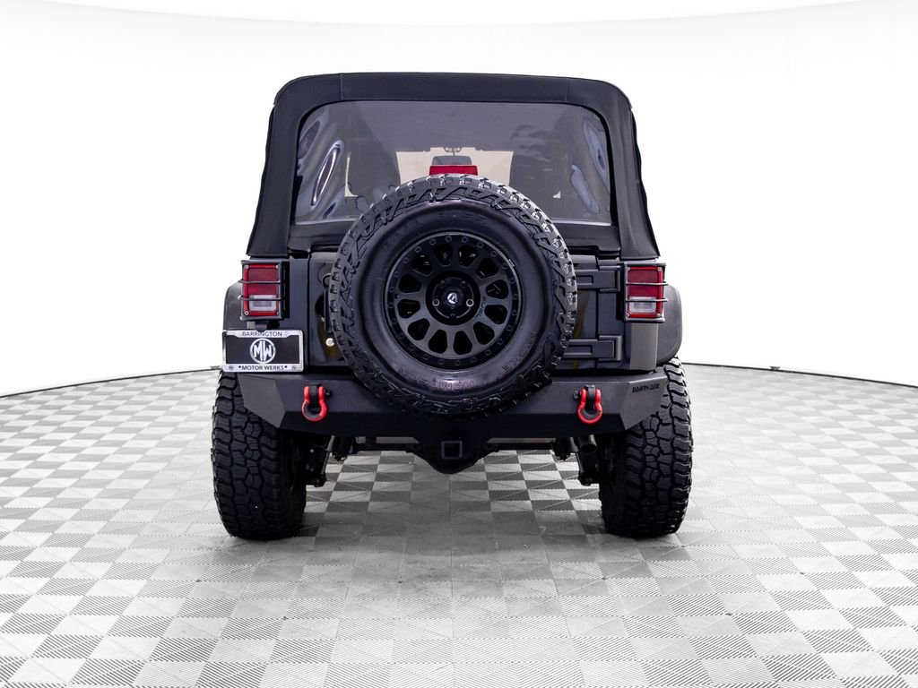 Used 2017 Black Clearcoat Jeep Unlimited Rubicon image 5