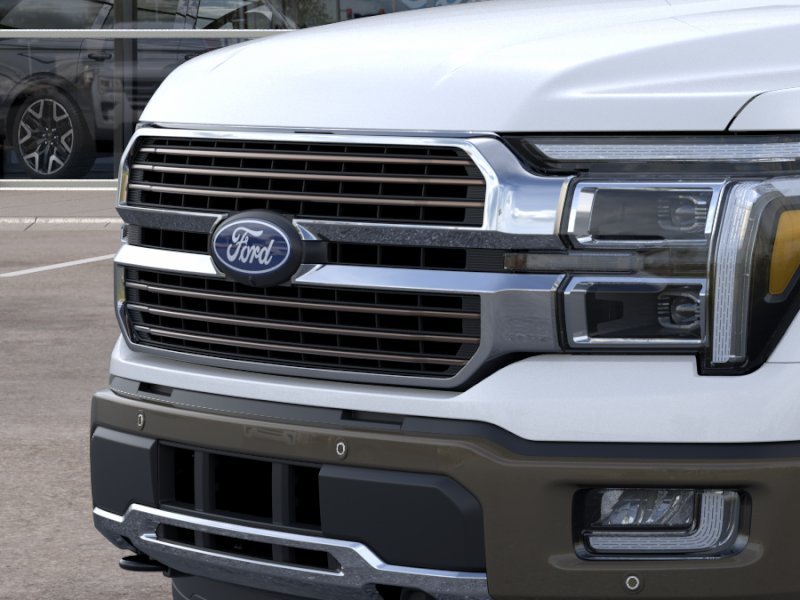 New 2026 Star White Metallic Tri-Coat Ford King Ranch® image 17