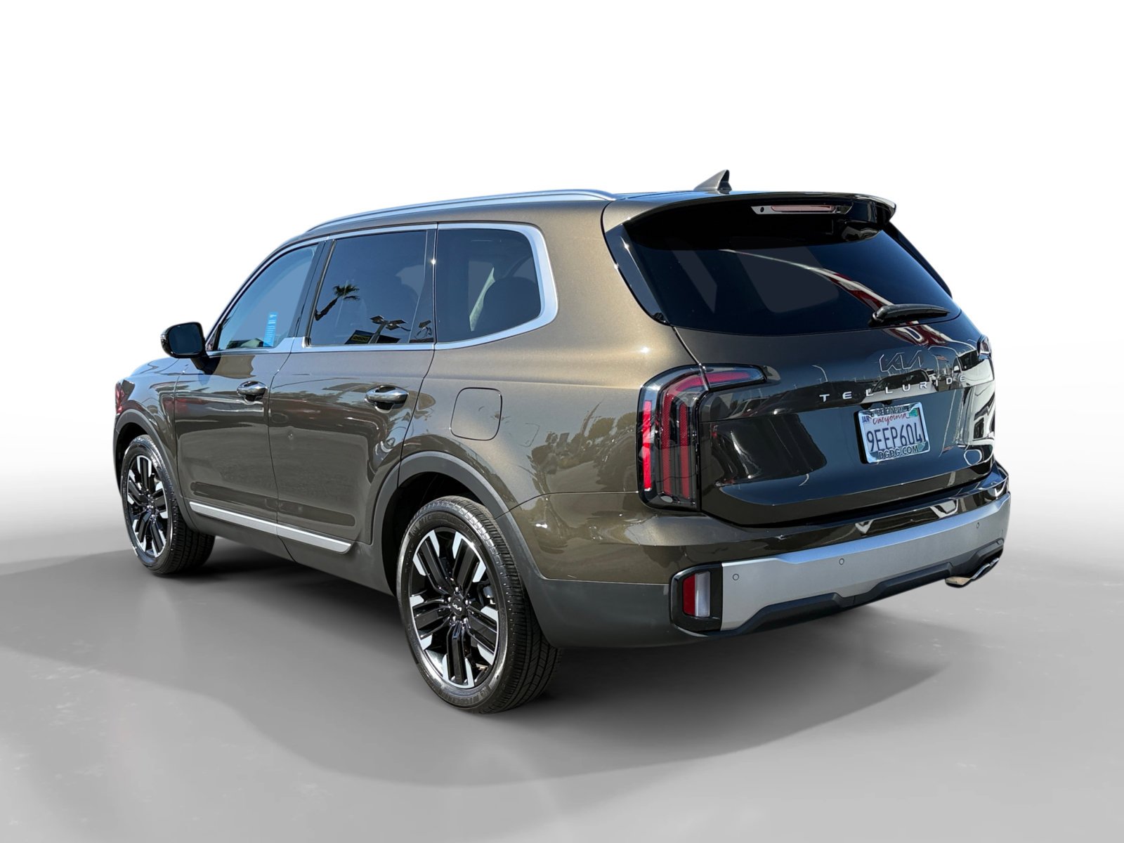 Used 2023 Moss Kia SX-Prestige image 3