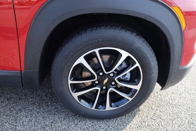 Used 2026 Red Chevrolet LT image 14