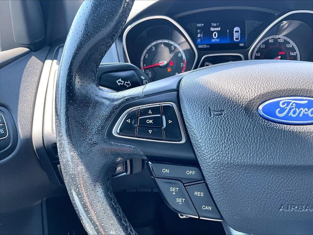 Used 2016 Blue Ford ST image 16