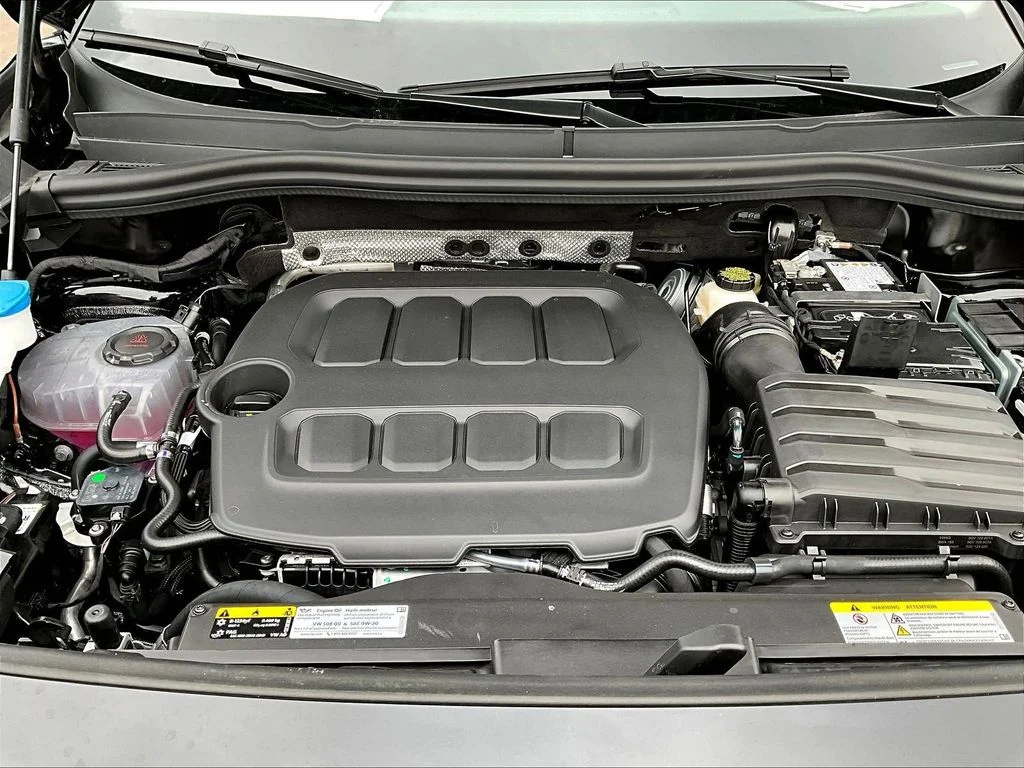 New 2026 Black Volkswagen 2.0T SE image 12