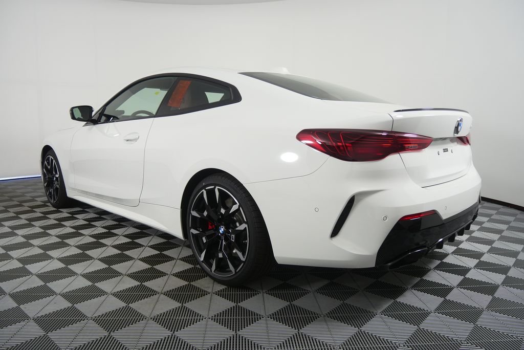 New 2027 Alpine White BMW M440i image 5