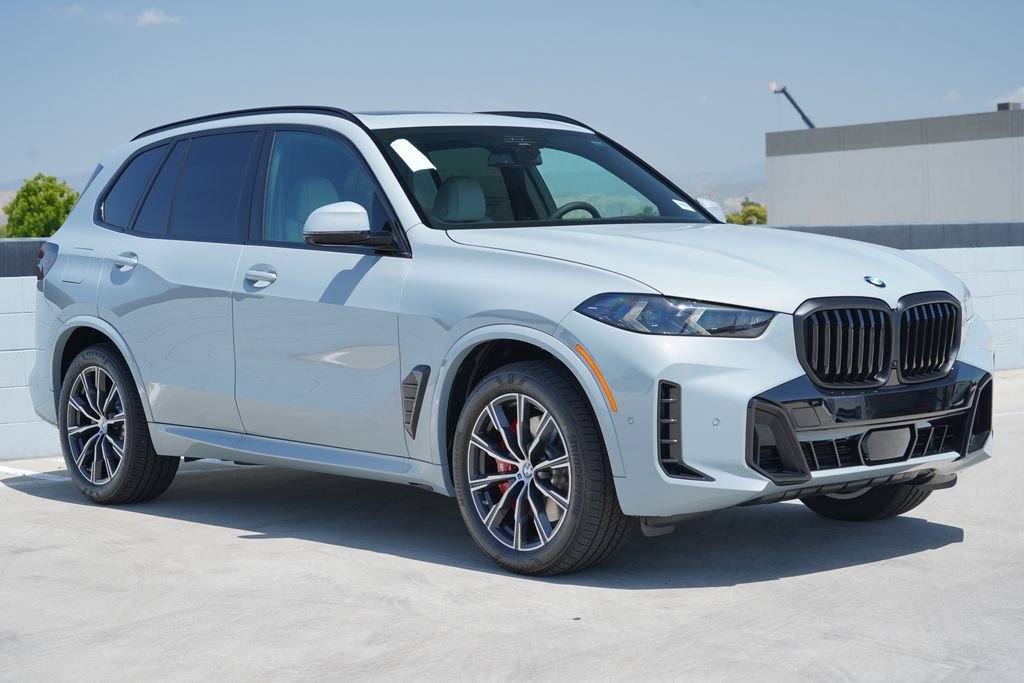 New 2026 Brooklyn Grey Metallic BMW xDrive40i image 3