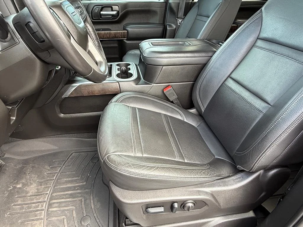 Used 2022 Black GMC Denali image 13