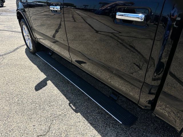Certified Used 2019 Agate Black Metallic Ford Platinum image 14