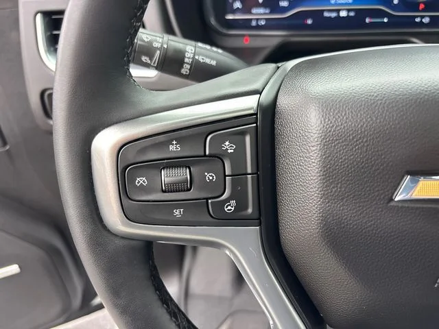 Used 2023 White Chevrolet LT image 15