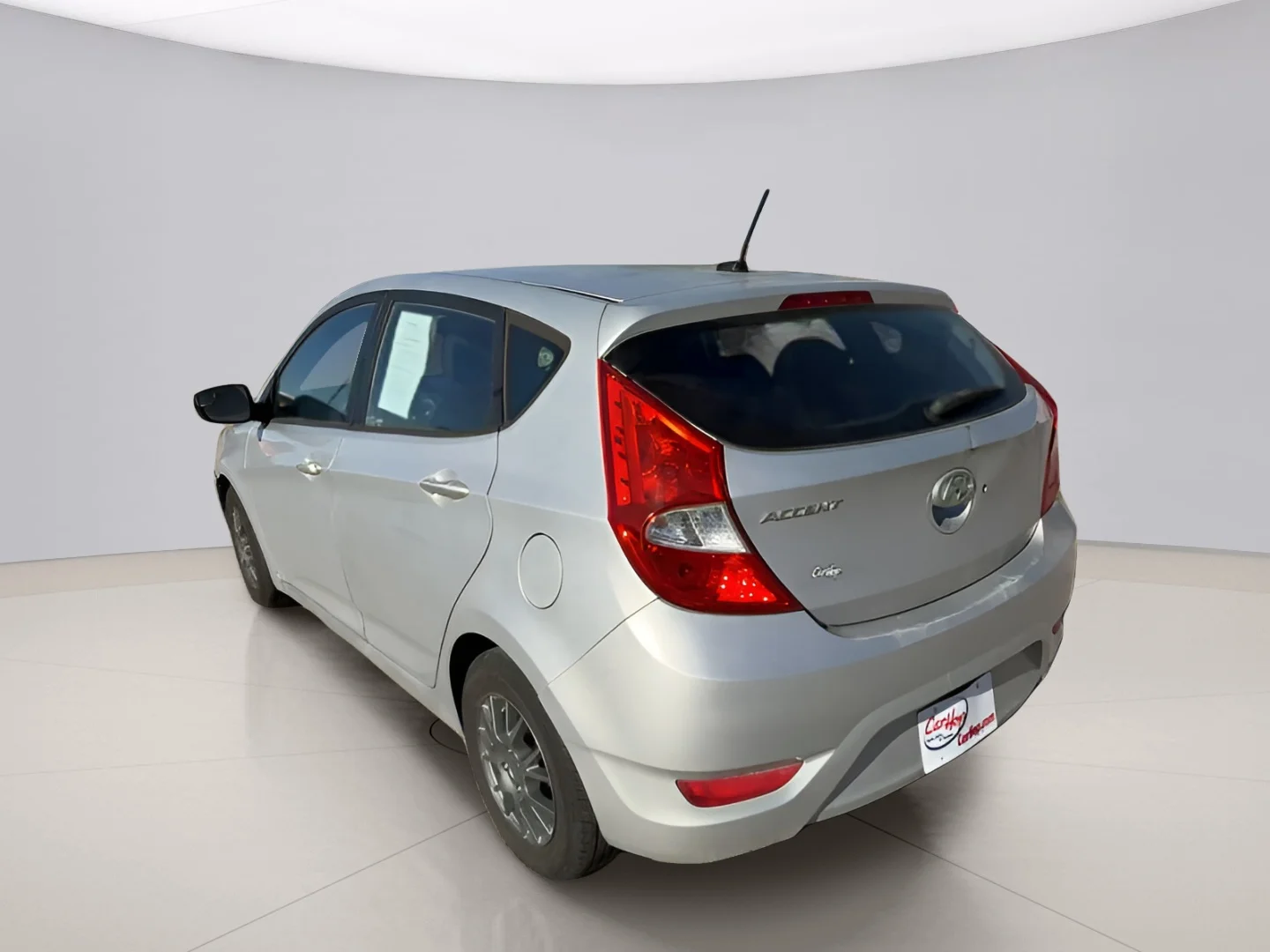 Used 2014 Silver Hyundai GS image 6